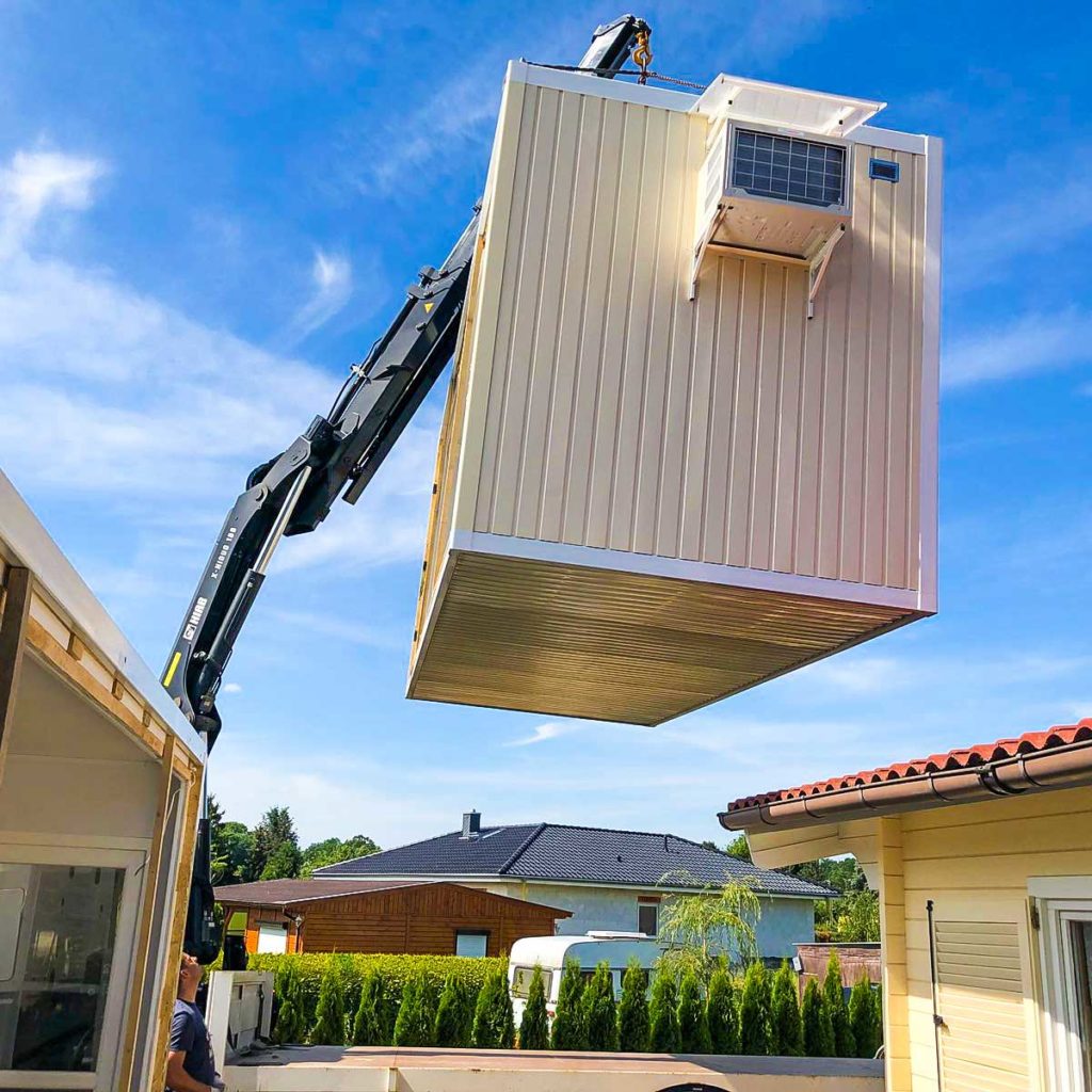 Kran-Aufstellung eines Containers