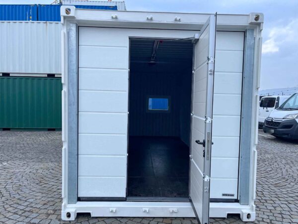 Hörmann LPU 42 Sektionaltor 2140 × 2250 mm mit Schlupftür und ProMatic Elektroantrieb – Garagentor RAL 9010